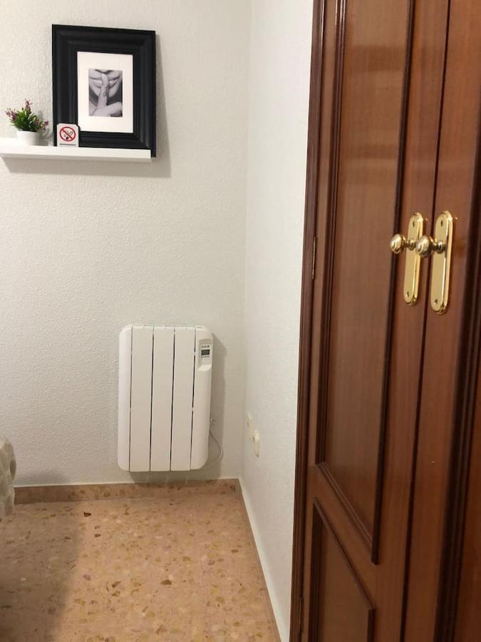 Nice Apartment Close To Mercado Central Alicante Buitenkant foto