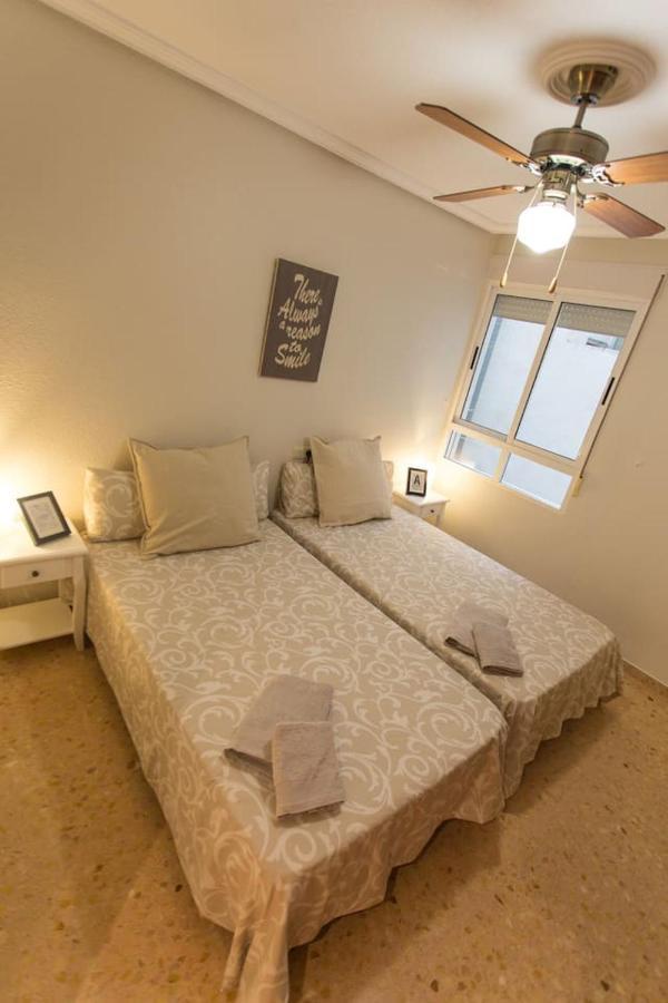 Nice Apartment Close To Mercado Central Alicante Buitenkant foto