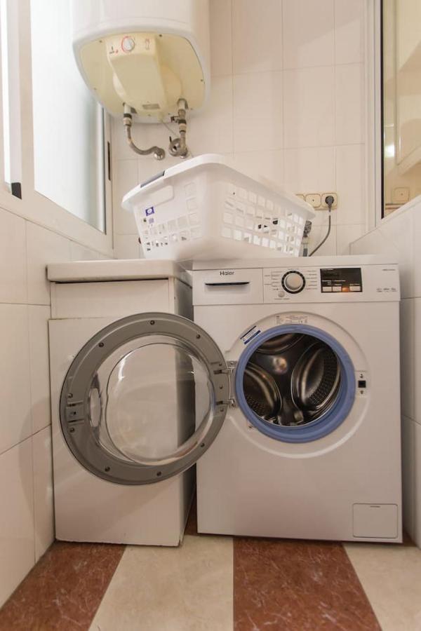 Nice Apartment Close To Mercado Central Alicante Buitenkant foto