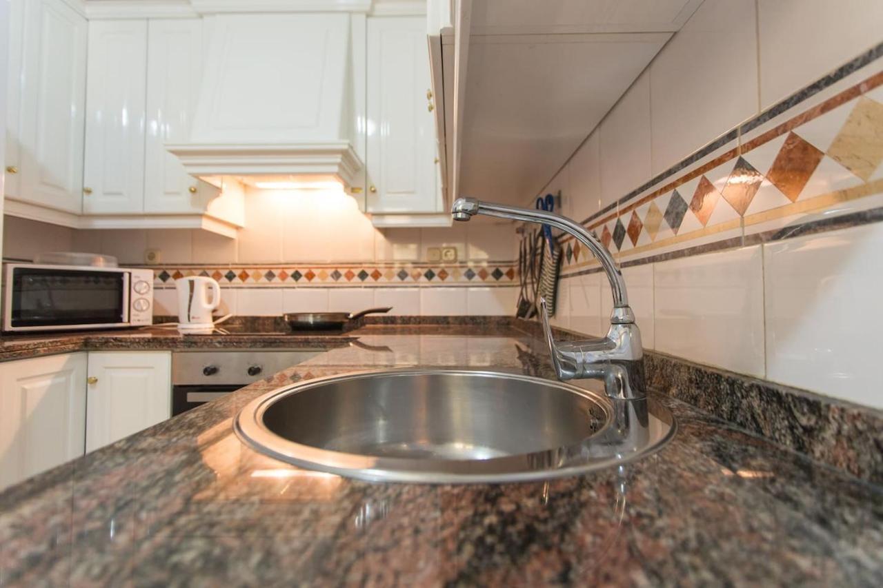 Nice Apartment Close To Mercado Central Alicante Buitenkant foto